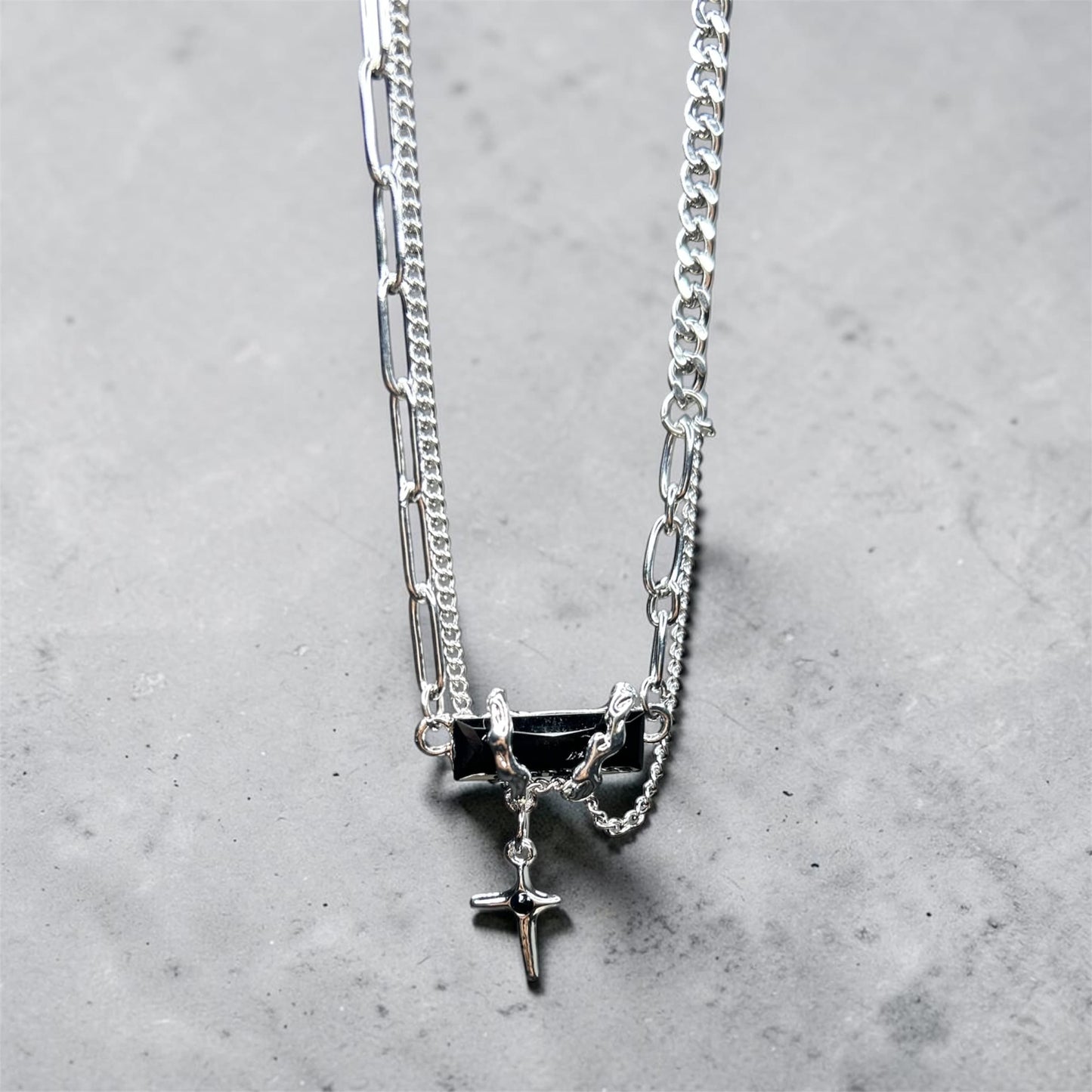 Dual Rugged Chain Pendant