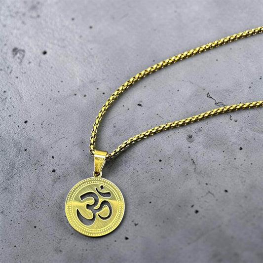 Om Pendant with chain (Gold)