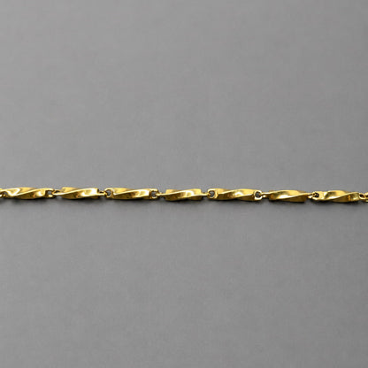Twist Gold Bracelet