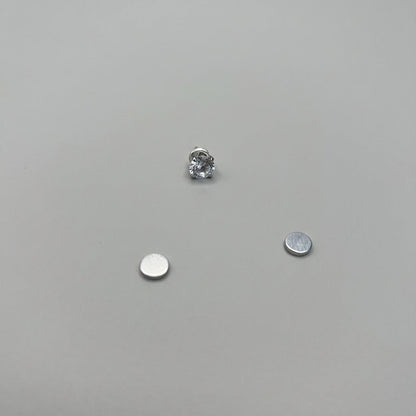 Cubic Silver Ear Stud (Magnetic Non-Pierced)